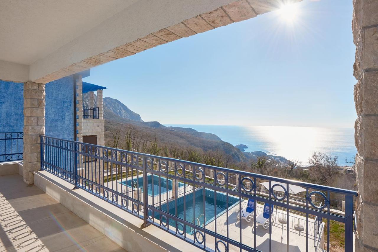 Sunbreeze Delux Vilas Budva Exterior photo