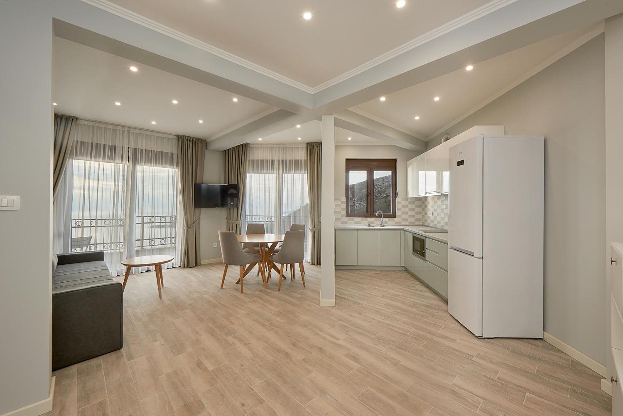 Sunbreeze Delux Vilas Budva Exterior photo